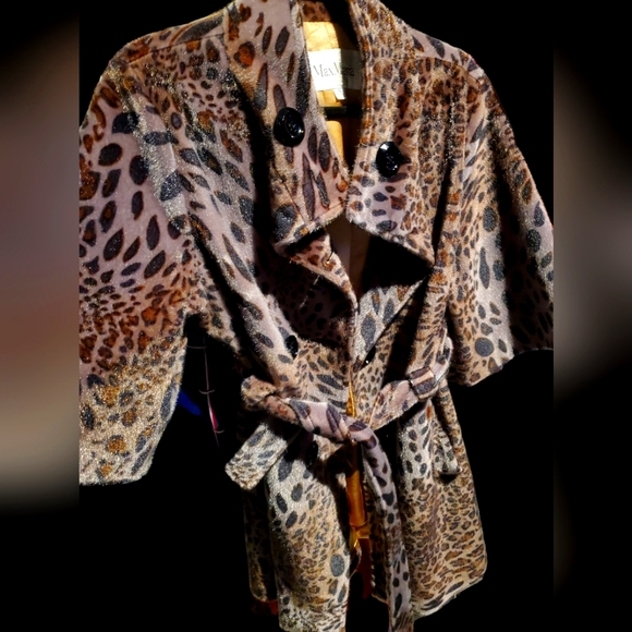 MaxMara Jackets & Blazers - Reg $2,000 Max Mara Animal Print coat size XL